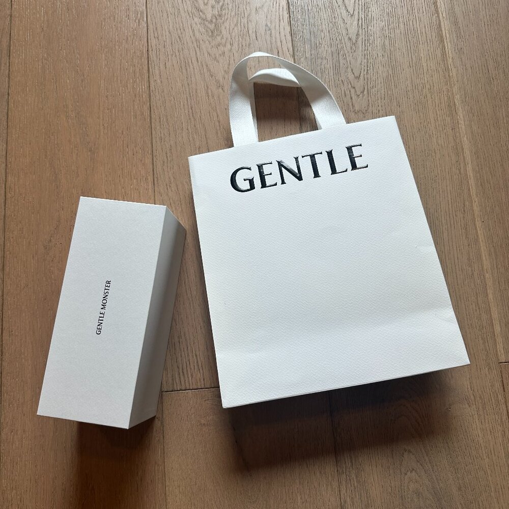 🕶️ GENTLE MONSTER Shopping Bag + Box ONLY